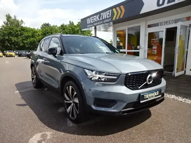 Volvo XC40