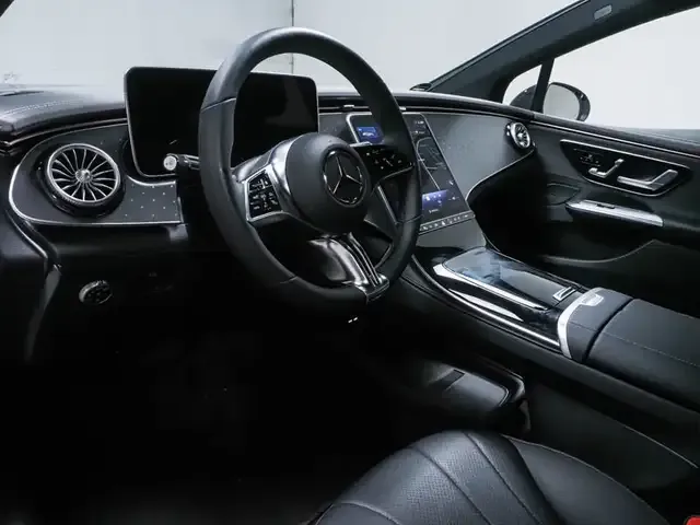 Mercedes-Benz EQE 300