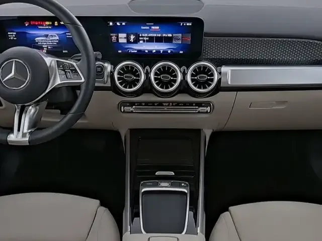 Mercedes-Benz EQB 300
