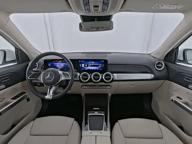 Mercedes-Benz EQB 300