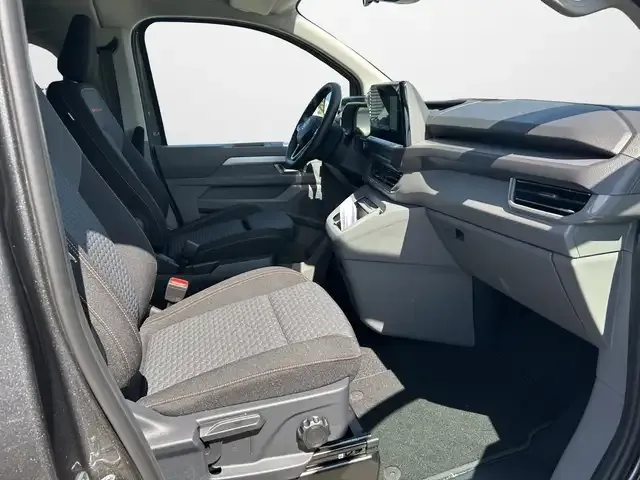 Volkswagen T7 Caravelle