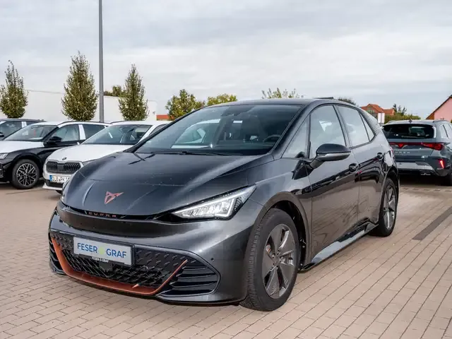 CUPRA Born