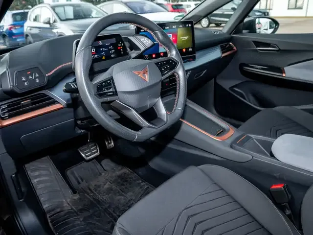 CUPRA Born