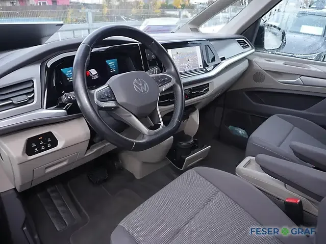 Volkswagen T7 Multivan