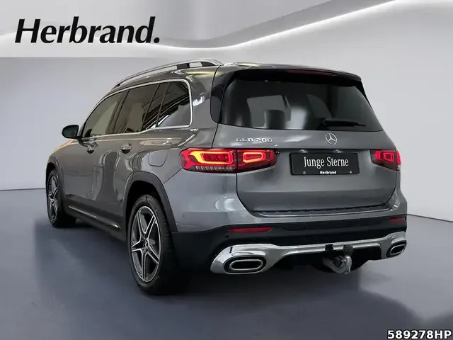 Mercedes-Benz GLB 200