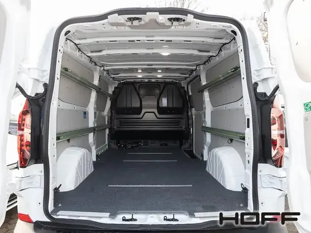 Volkswagen T7 Transporter