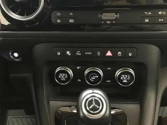 Mercedes-Benz Sonstiges