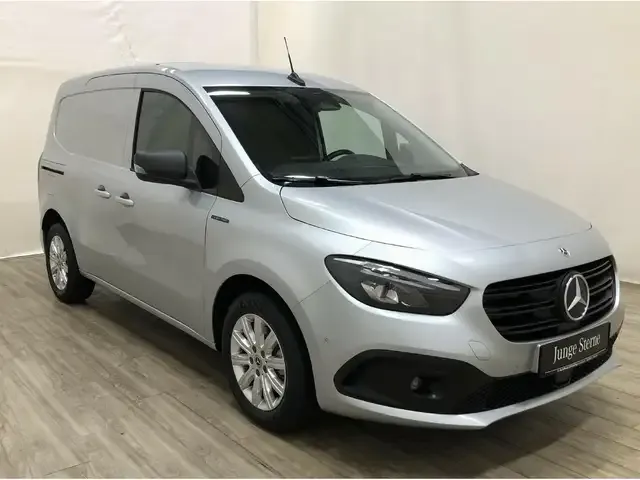 Mercedes-Benz Sonstiges