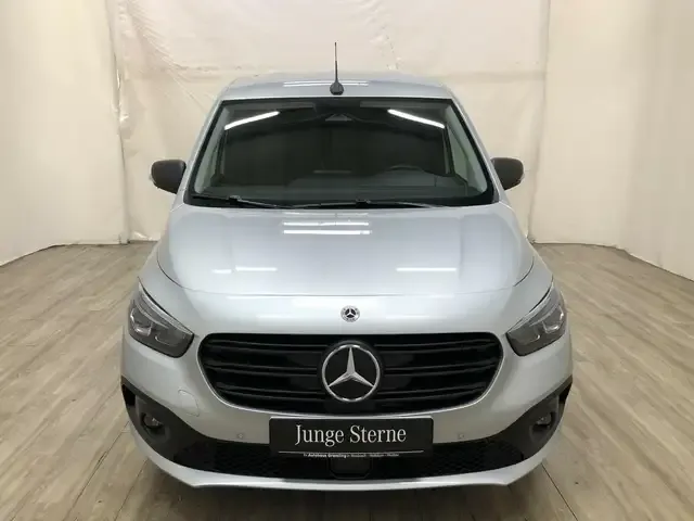 Mercedes-Benz Sonstiges
