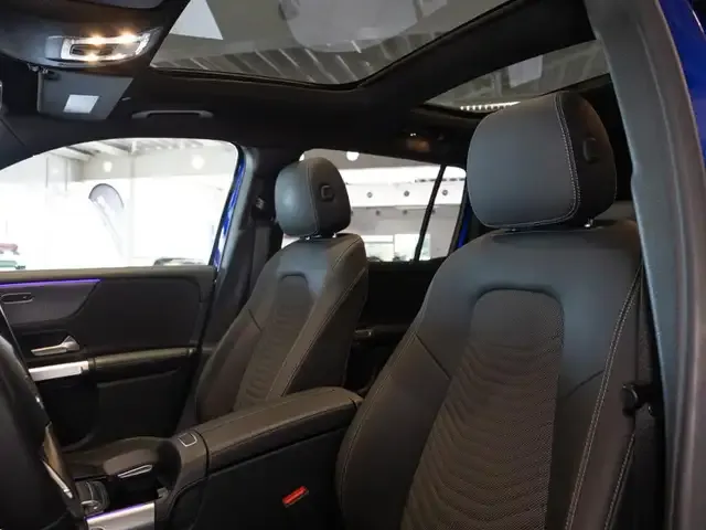 Mercedes-Benz GLB 200