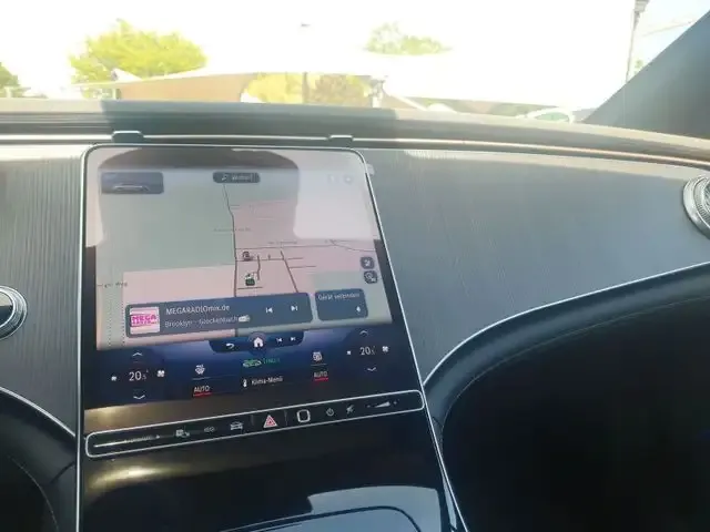 Mercedes-Benz EQS