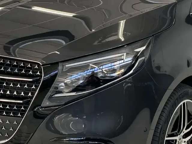 Mercedes-Benz V 250