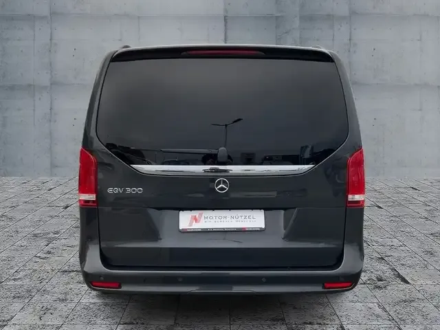 Mercedes-Benz Sonstige