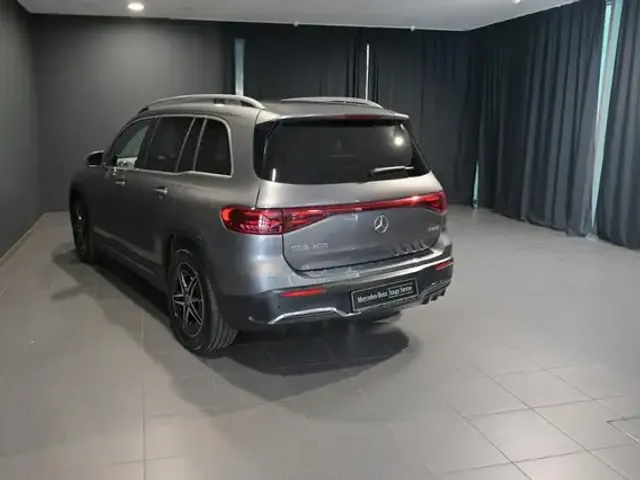 Mercedes-Benz EQB 300