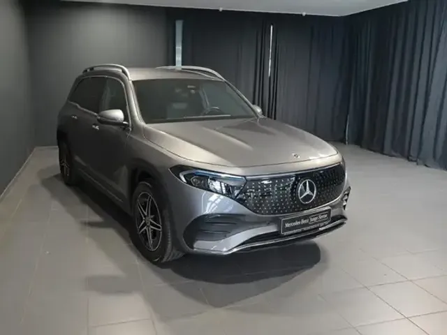 Mercedes-Benz EQB 300