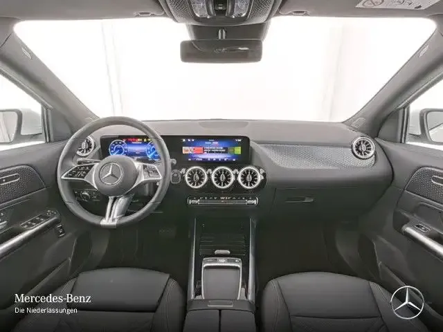 Mercedes-Benz EQA 350