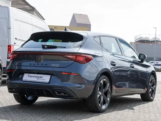 CUPRA Leon