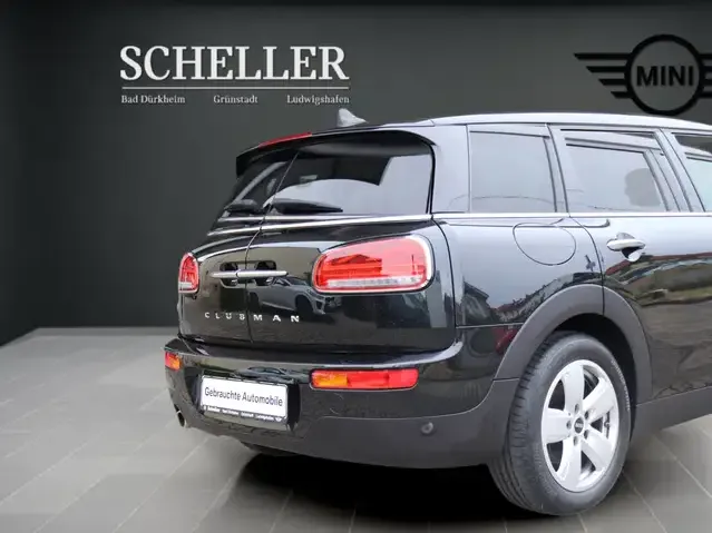 MINI Cooper Clubman