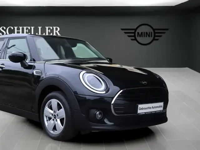MINI Cooper Clubman