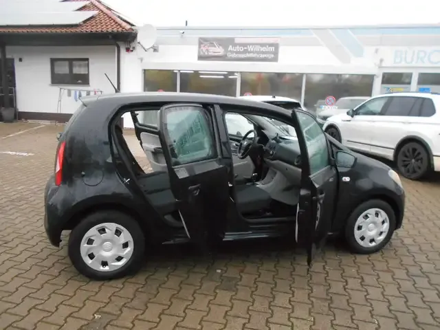 SEAT Mii