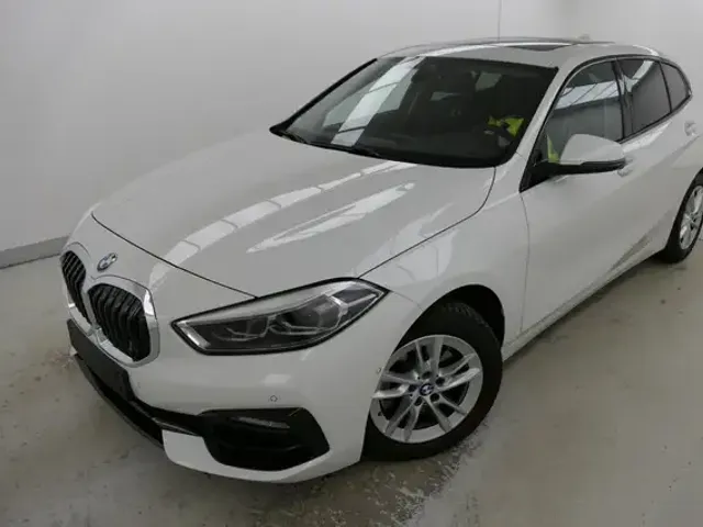 BMW 118