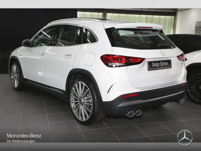 Mercedes-Benz GLA 45 AMG