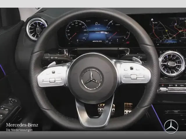 Mercedes-Benz GLA 45 AMG