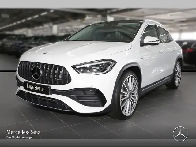 Mercedes-Benz GLA 45 AMG