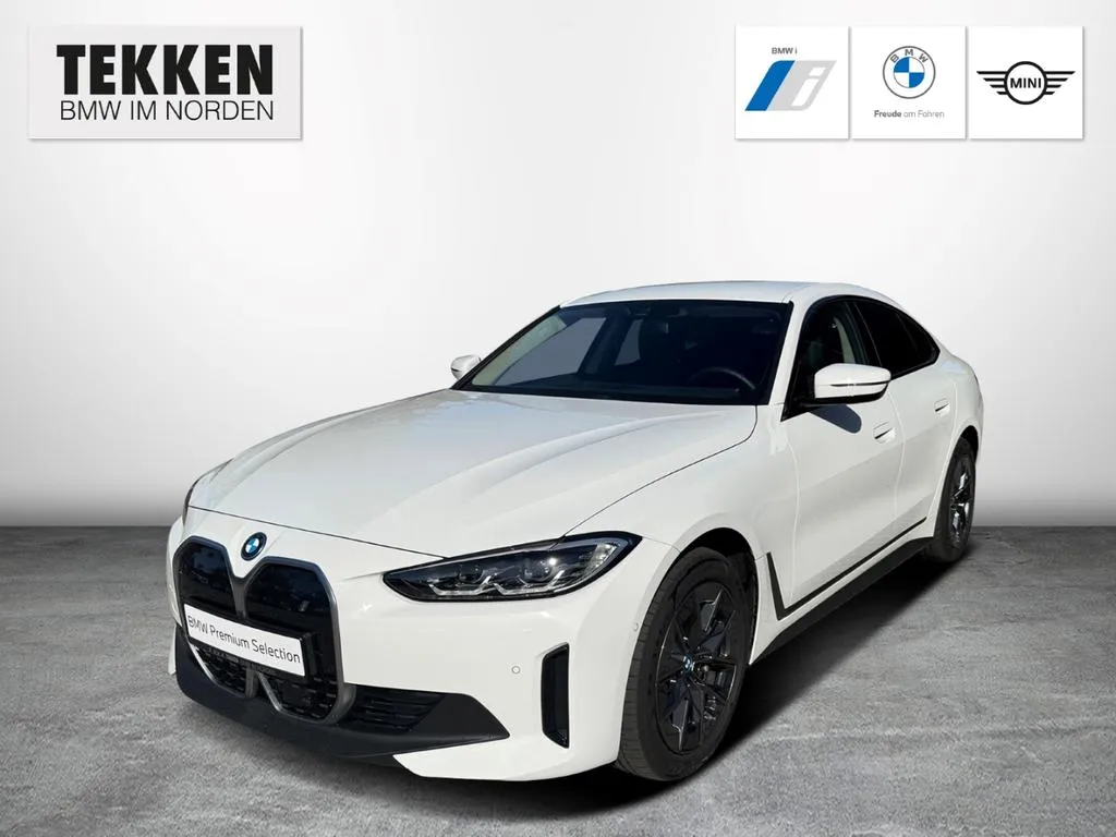 BMW i4