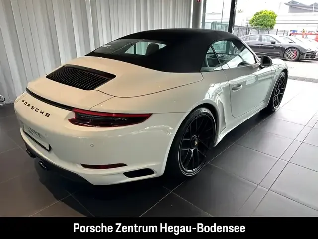Porsche 991
