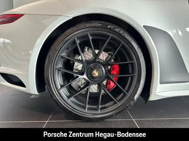 Porsche 991