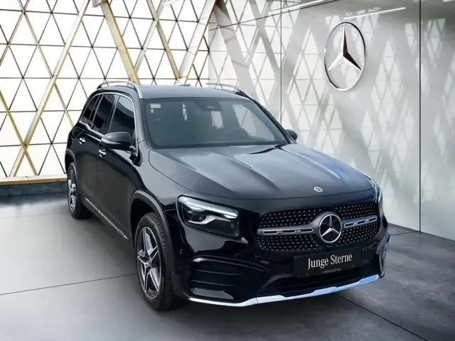 Mercedes-Benz GLB 200