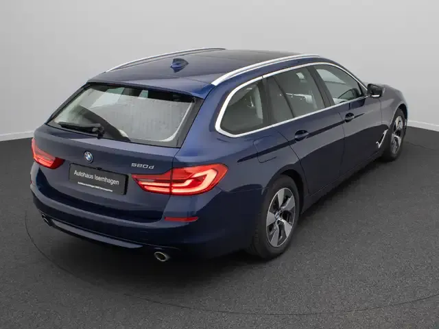 BMW 520