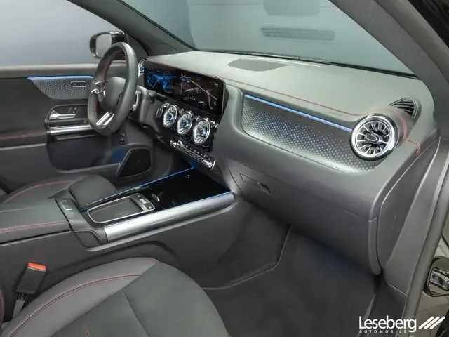 Mercedes-Benz EQA 300