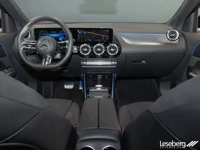 Mercedes-Benz EQA 300