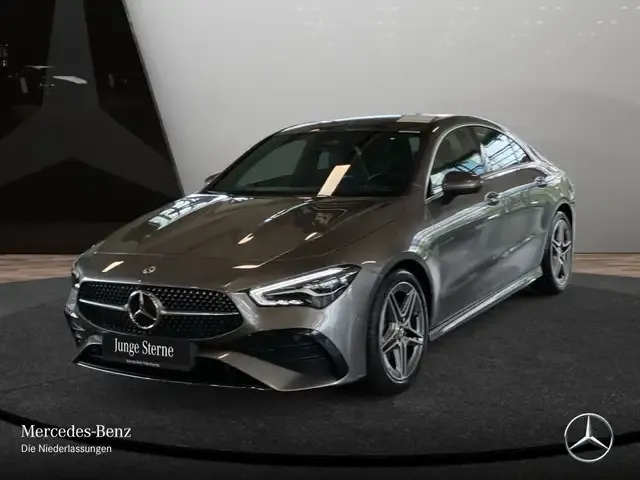 Mercedes-Benz CLA 180