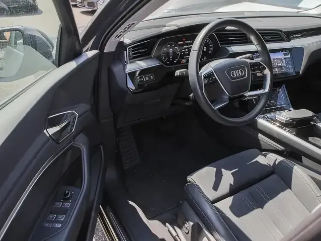 Audi Q8 e-tron