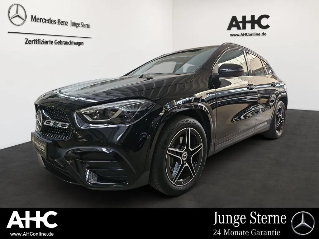 Mercedes-Benz GLA 180