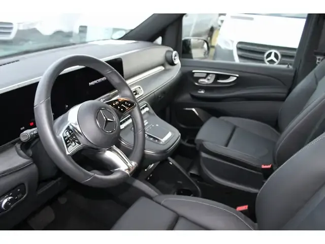 Mercedes-Benz EQV 300