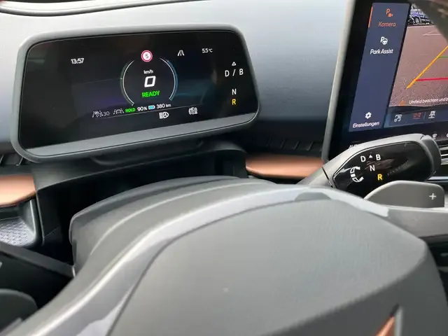 CUPRA Tavascan