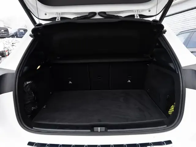 Mercedes-Benz GLA 220