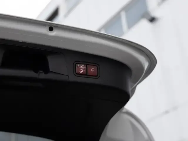 Mercedes-Benz GLA 220