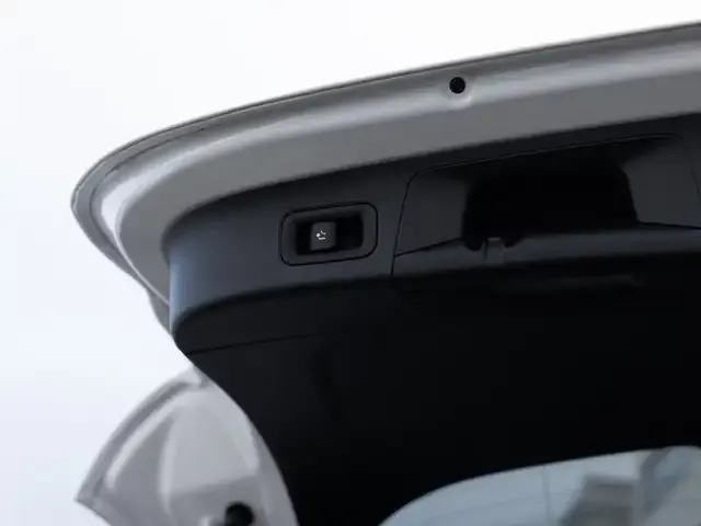 Mercedes-Benz GLA 220