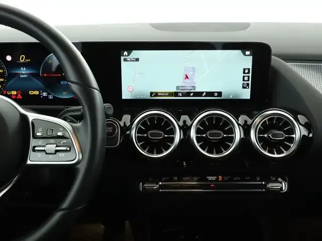 Mercedes-Benz EQA 250