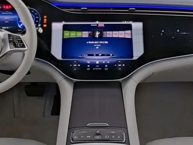 Mercedes-Benz EQE 500