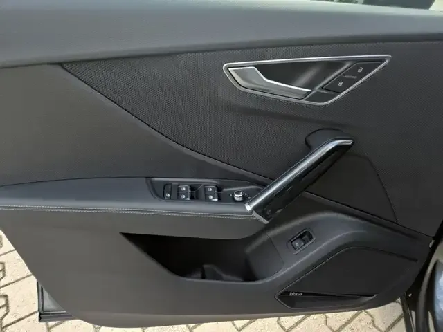 Audi SQ2