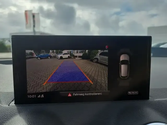 Audi SQ2