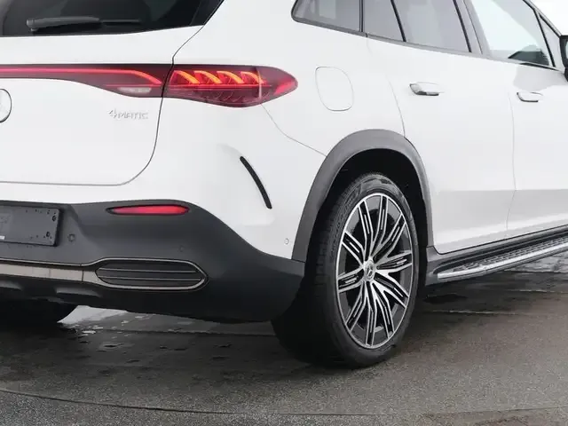 Mercedes-Benz EQE 350