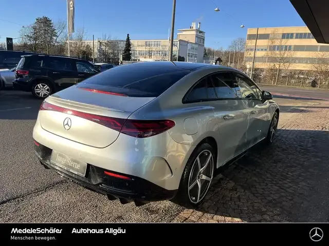 Mercedes-Benz EQE 500