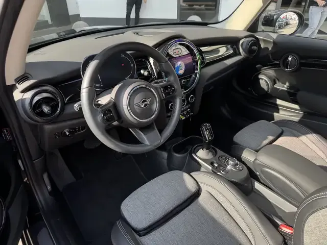 MINI Cooper SE